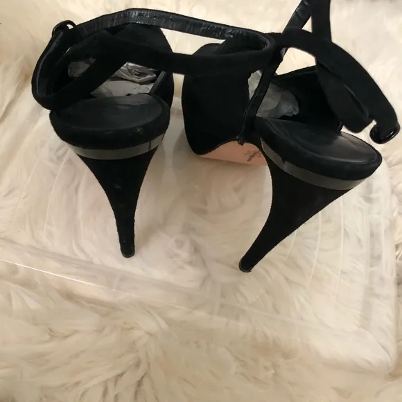 Dolce vita leather sandals