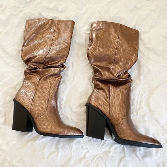 Dolce Vita Numbra Ruched Boot Size 8.5 New