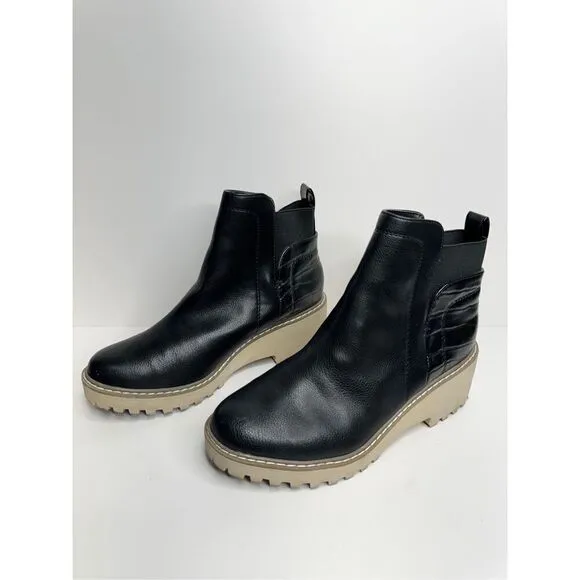 Dolce Vita Wedge Boots Womens Size 8 Black Lug Sole Chelsea Pull On Booties