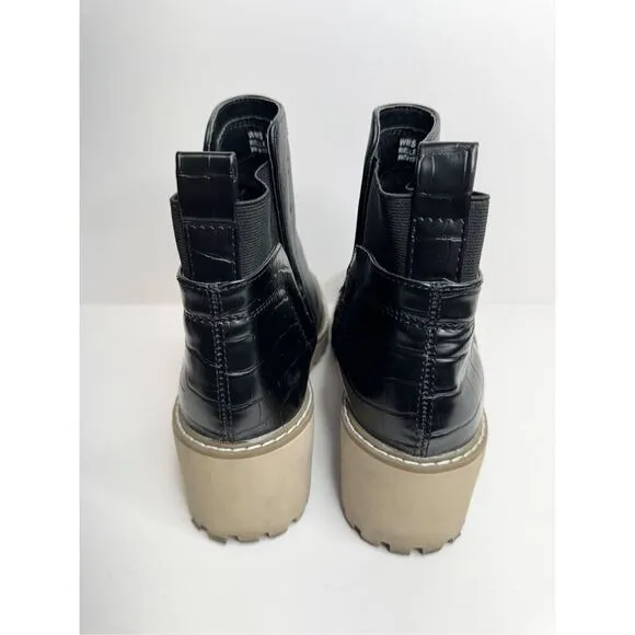 Dolce Vita Wedge Boots Womens Size 8 Black Lug Sole Chelsea Pull On Booties