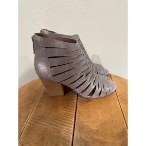 Donald Pliner Greece Leather Peep Toe Sandals size 8.5