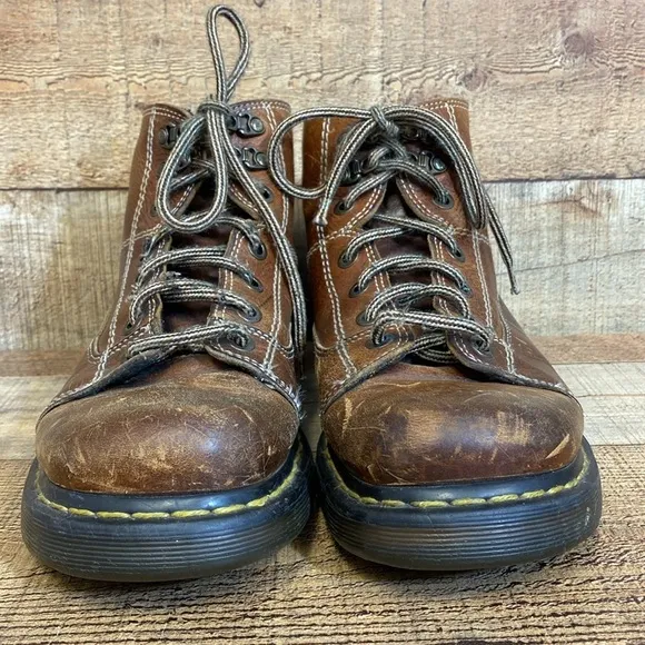 Dr. Martens 8A07‎ Leather Ankle Boots Men's Size 10 Brown Black Lace up Chunky