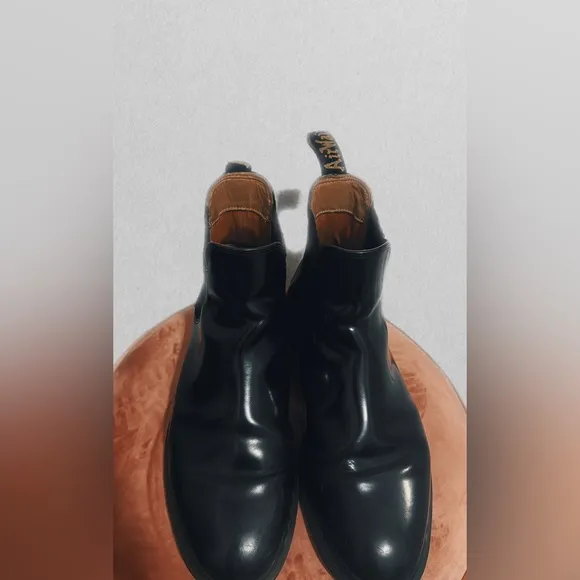Dr. Martens Black Chelsea Boots Classic Design