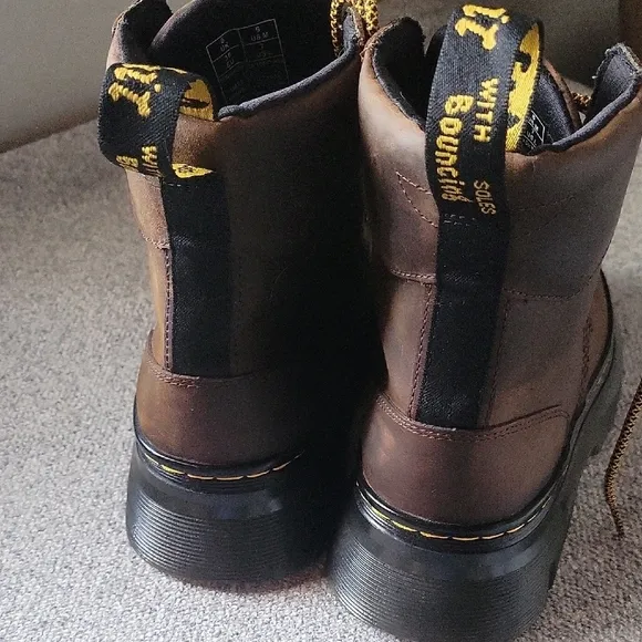 Dr. Martens Brown Leather Tarik Boots Unisex Size 6 Men's Size 7 Ladies