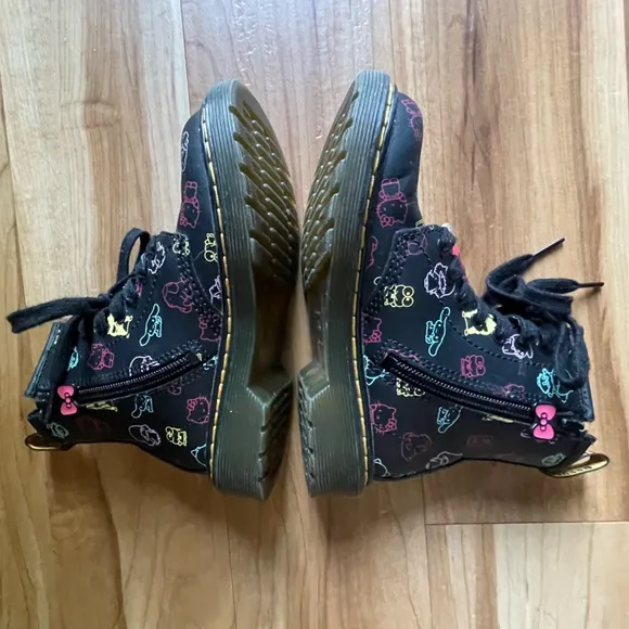 Dr. Martens Hello Kitty Chunky Black Moto Boots with Colorful Print Childs 12