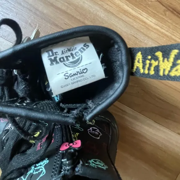Dr. Martens Hello Kitty Chunky Black Moto Boots with Colorful Print Childs 12
