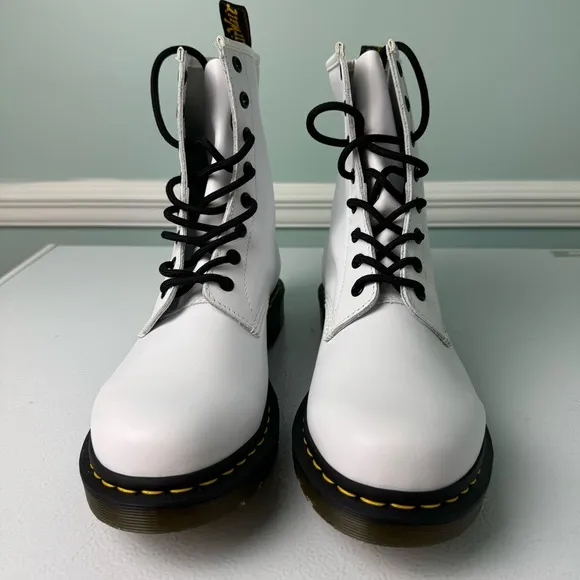 Dr Martens NEW 1460 White Leather Lace Up Boots Size 11