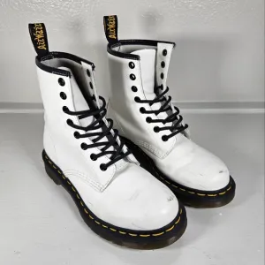 Dr. Martens White Patent Leather Ankle Boots Size 6