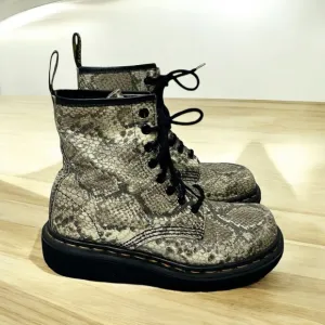 Dr.Martens DMs 1460 Vintage 90’s SnakeSkin wedge platform England Boots US6