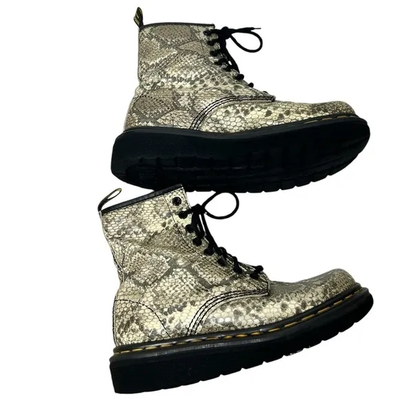 Dr.Martens DMs 1460 Vintage 90’s SnakeSkin wedge platform England Boots US6