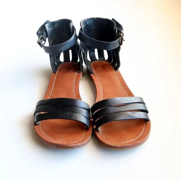 DV by Dolce Vita Black Ankle Strap Open Toe Flat Sandals / Summer Shoes Size 8
