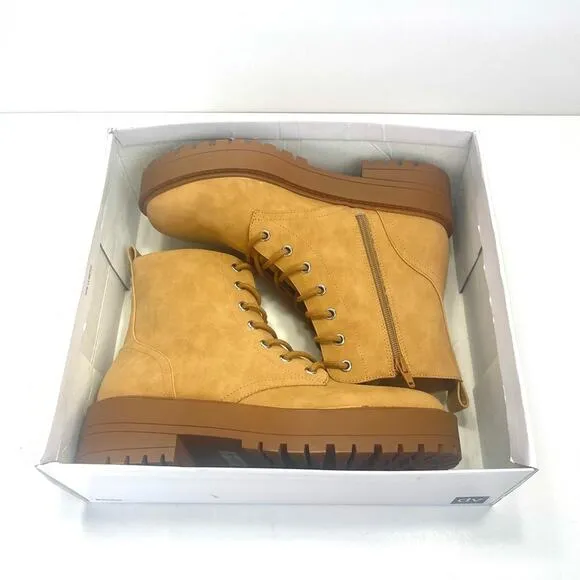 DV DOLCE VITA &quot;PRIMM&quot; CAMEL/TAN PLATFORM LUG SOLE COMBAT BOOTS / BOOTIES🆕