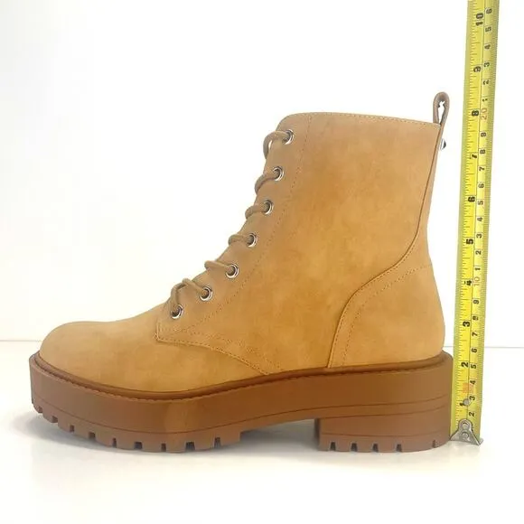DV DOLCE VITA &quot;PRIMM&quot; CAMEL/TAN PLATFORM LUG SOLE COMBAT BOOTS / BOOTIES🆕