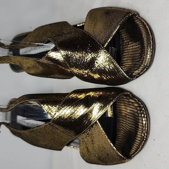 DVF Diane von Furstenberg &quot;Vick&quot; Slingback Sandal Gold Metallic Leather Size 7 B