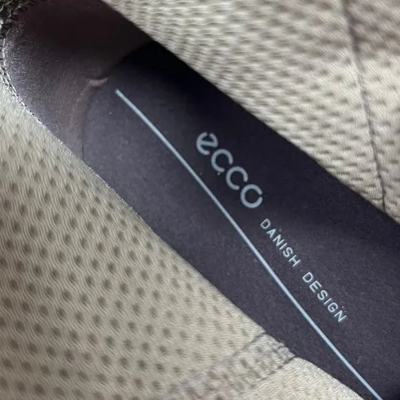 ECCO Dress Classic 35 Buckle Ankle Boots Size 10