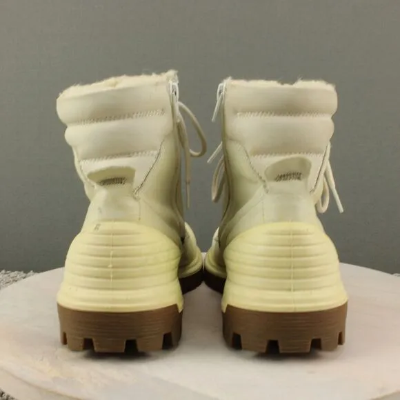 Ecco TredTray Boots Womens 9 Leather Waterproof Ankle Combat Lace Up Side Zip