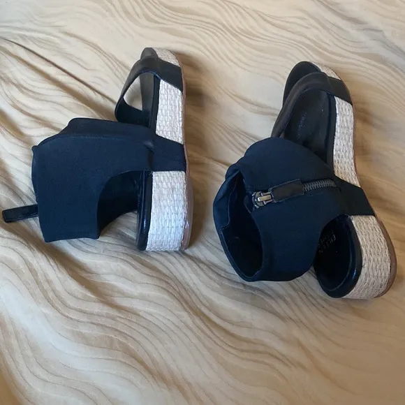Eileen Fisher sandals size 8