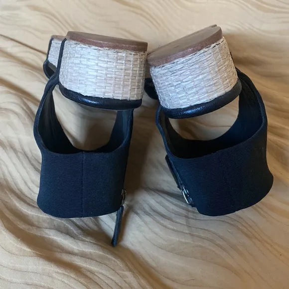 Eileen Fisher sandals size 8
