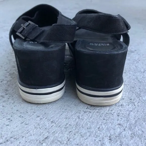 Eileen Fisher