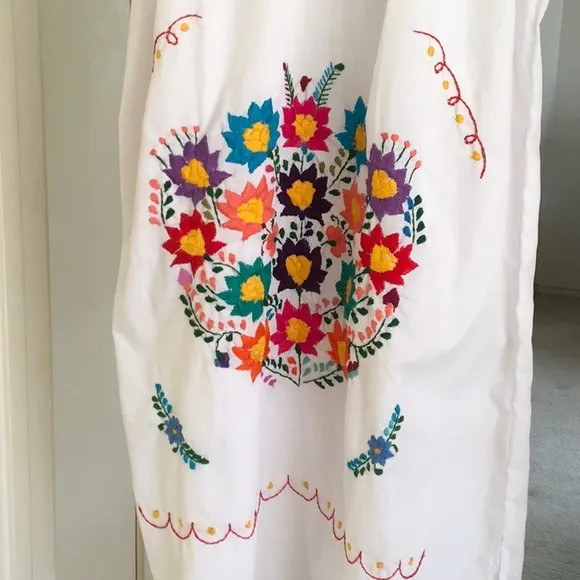 EL REBOZO/MULTI COLOR EMBROIDERED BOHO MEXICAN MAXI DRESS /NEW