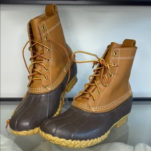 EUC Classic Men’s Bean Boots size 10