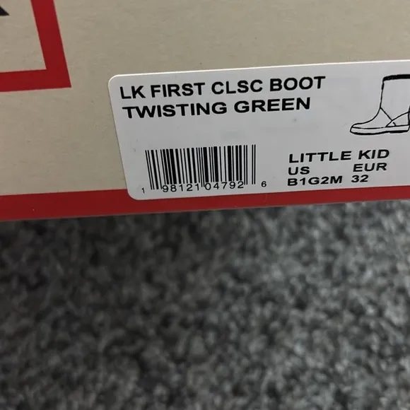 EUC Hunter Kids First Classic Rain Boots in Twisting Green  Size 1