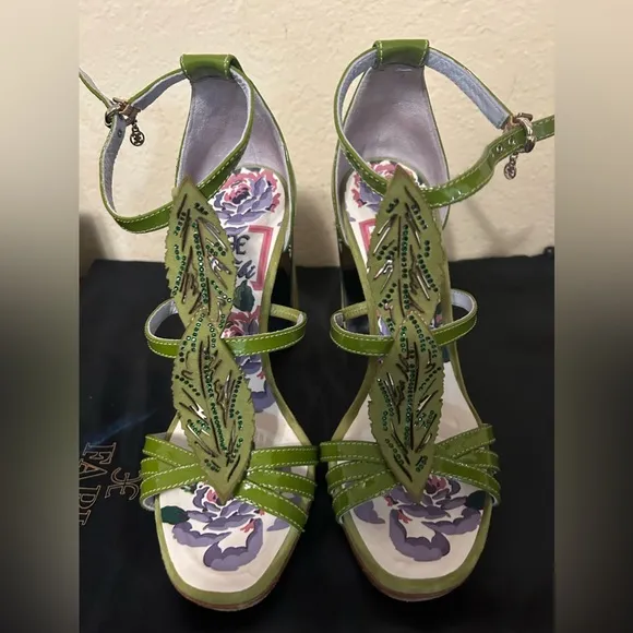 Fabi Green Leaf Sandals EUC