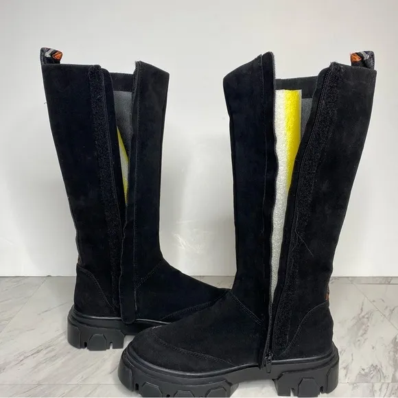 Farm Rio Lug Sole Black Tall Boot 7 1/2