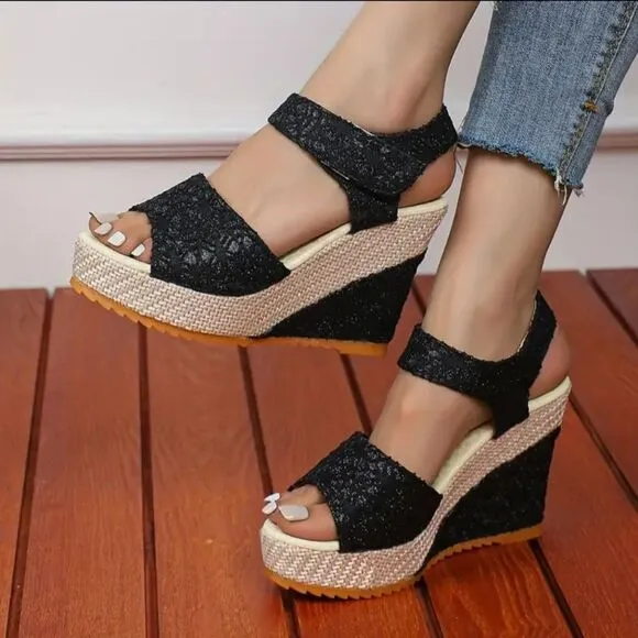 Faux leather wedge platform sandals sz 8