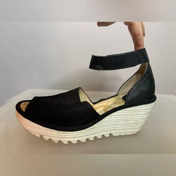 FLY London Perforated Leather Wedge Sandals Yake Black Nubuck 38 US 7.5
