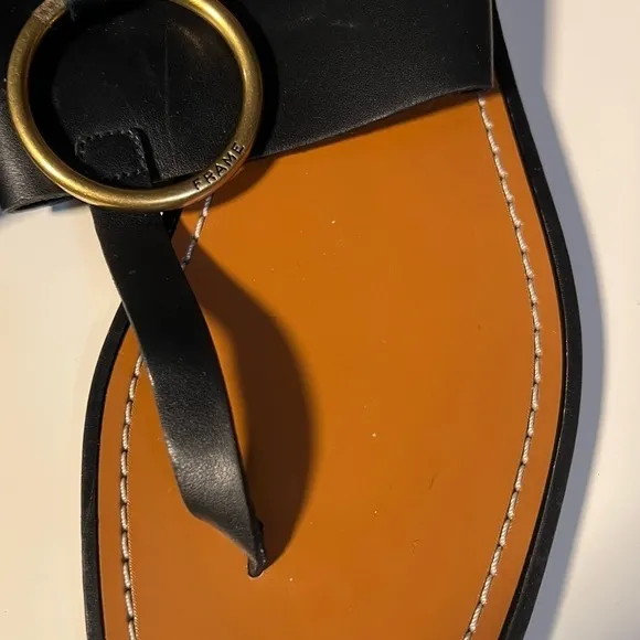 Frame Le Brentwood leather sandals NWOT