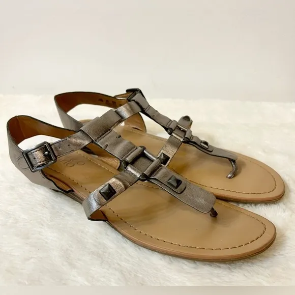 Franco Sarto Women’s Geyser Gladiator Silver Sandals Size 8.5