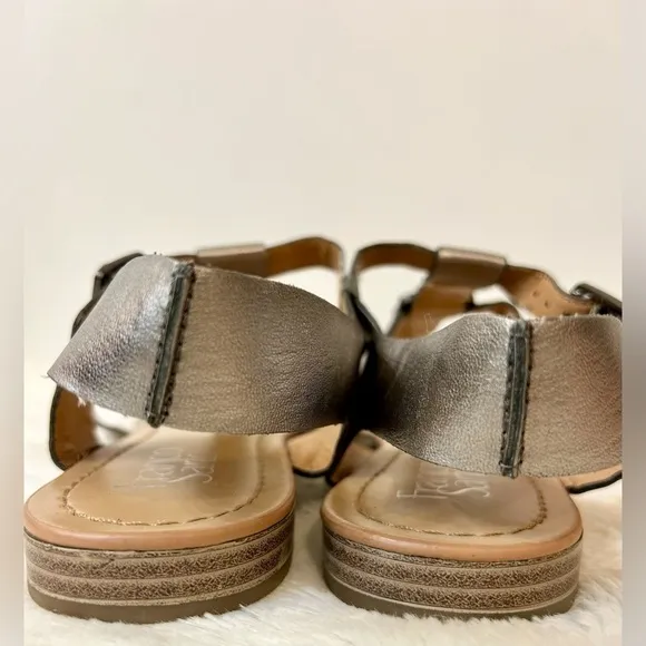 Franco Sarto Women’s Geyser Gladiator Silver Sandals Size 8.5