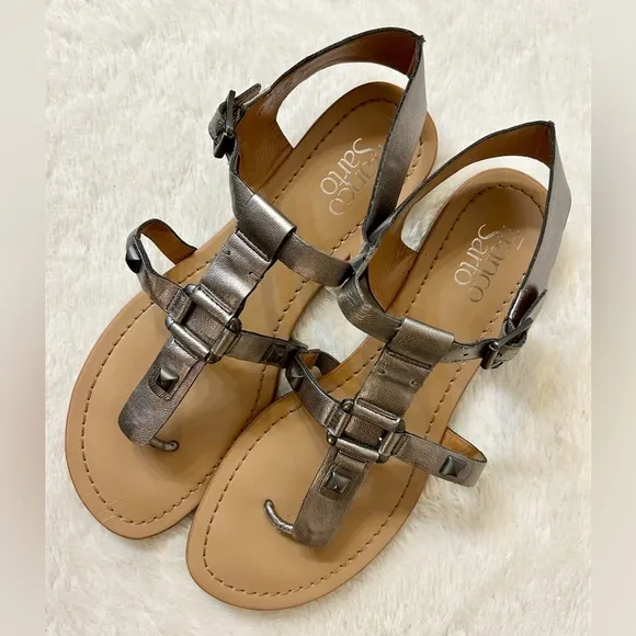 Franco Sarto Women’s Geyser Gladiator Silver Sandals Size 8.5