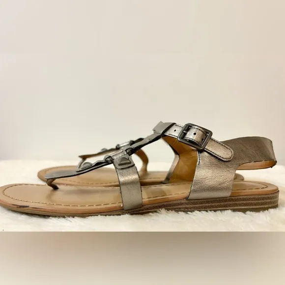 Franco Sarto Women’s Geyser Gladiator Silver Sandals Size 8.5
