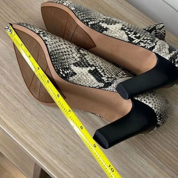 Franco Sarto Kora Snakeskin Heeled Ankle Boots Size 9 New