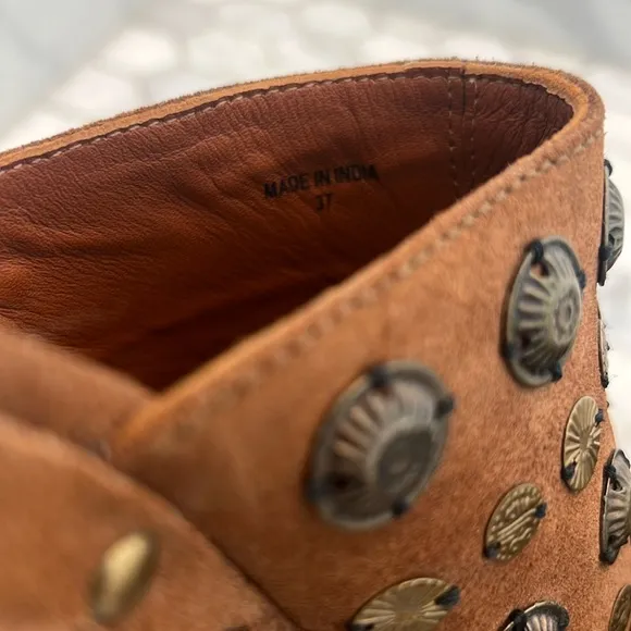 Free People Claudia Leather Wood Heel Studded Platform Clogs Sandals Women’s 7