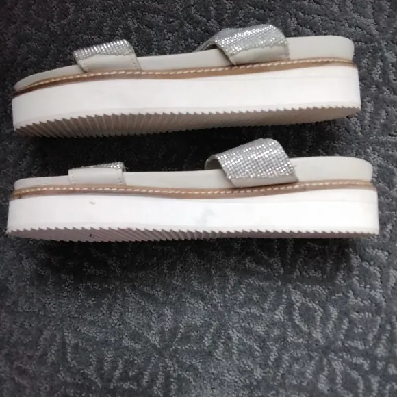 Free People Harper Embellished Silver Glitter Platform Sandals - 39 US 8/8.5