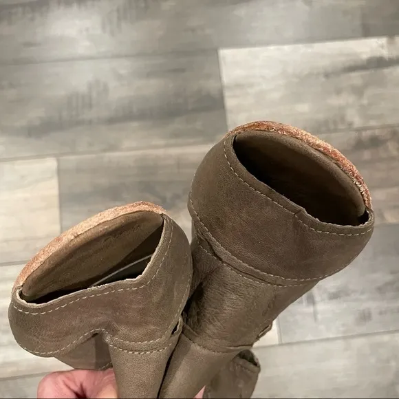 Free People Leather Zip Effie Sandals Gray 38