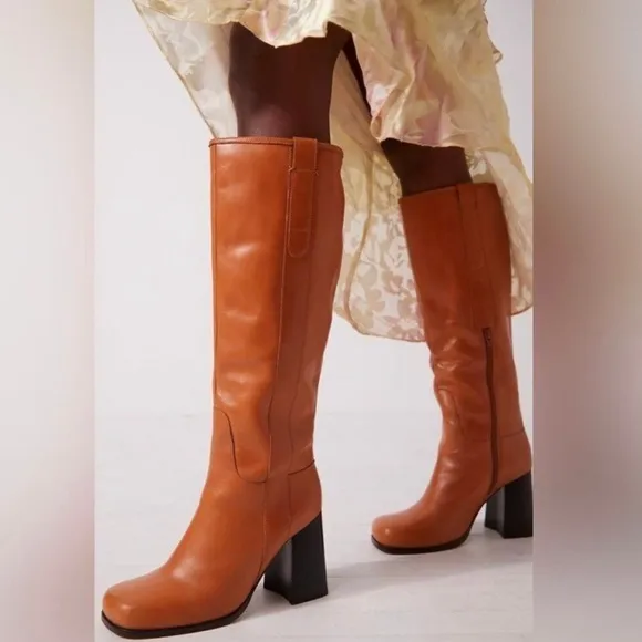 Free People Naomi Leather Square Toe Tall Heel Boots in Tuscan Tan Size 7 NWOT