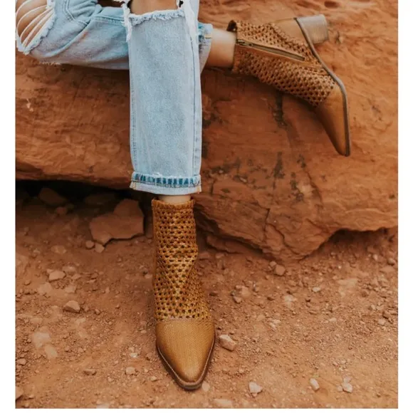 Free People People In The Loop Woven Tan Boots 36