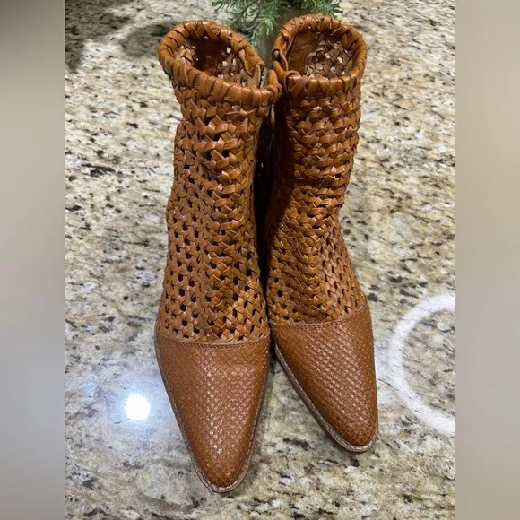 Free People People In The Loop Woven Tan Boots 36
