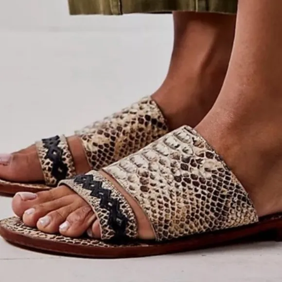 Free People sandals Saturday Slide Snake Size 9.5 NEW