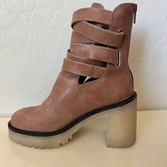 Free People Tan Leather Chunky Lug Sole Jesse Cut Out Boots Womens 36 EU