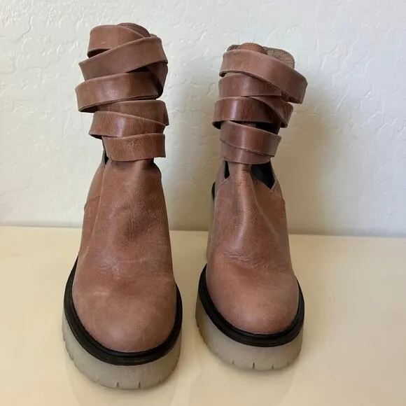 Free People Tan Leather Chunky Lug Sole Jesse Cut Out Boots Womens 36 EU