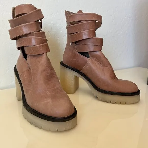 Free People Tan Leather Chunky Lug Sole Jesse Cut Out Boots Womens 36 EU