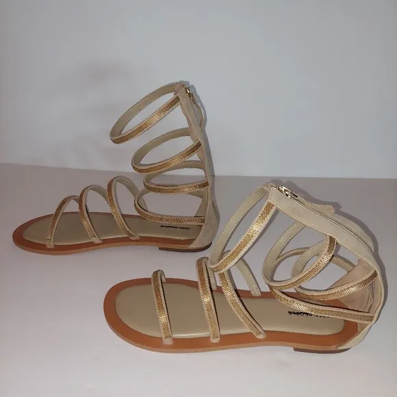 Free People Theia Gladiator Neutral Gold Detail Leather Sandals Womens Size 8.5