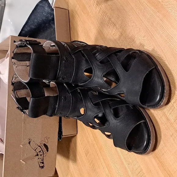 Freebird Gazelle Sandals