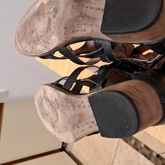 Freebird Gazelle Sandals