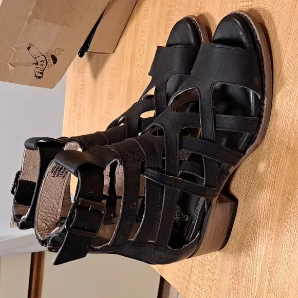 Freebird Gazelle Sandals